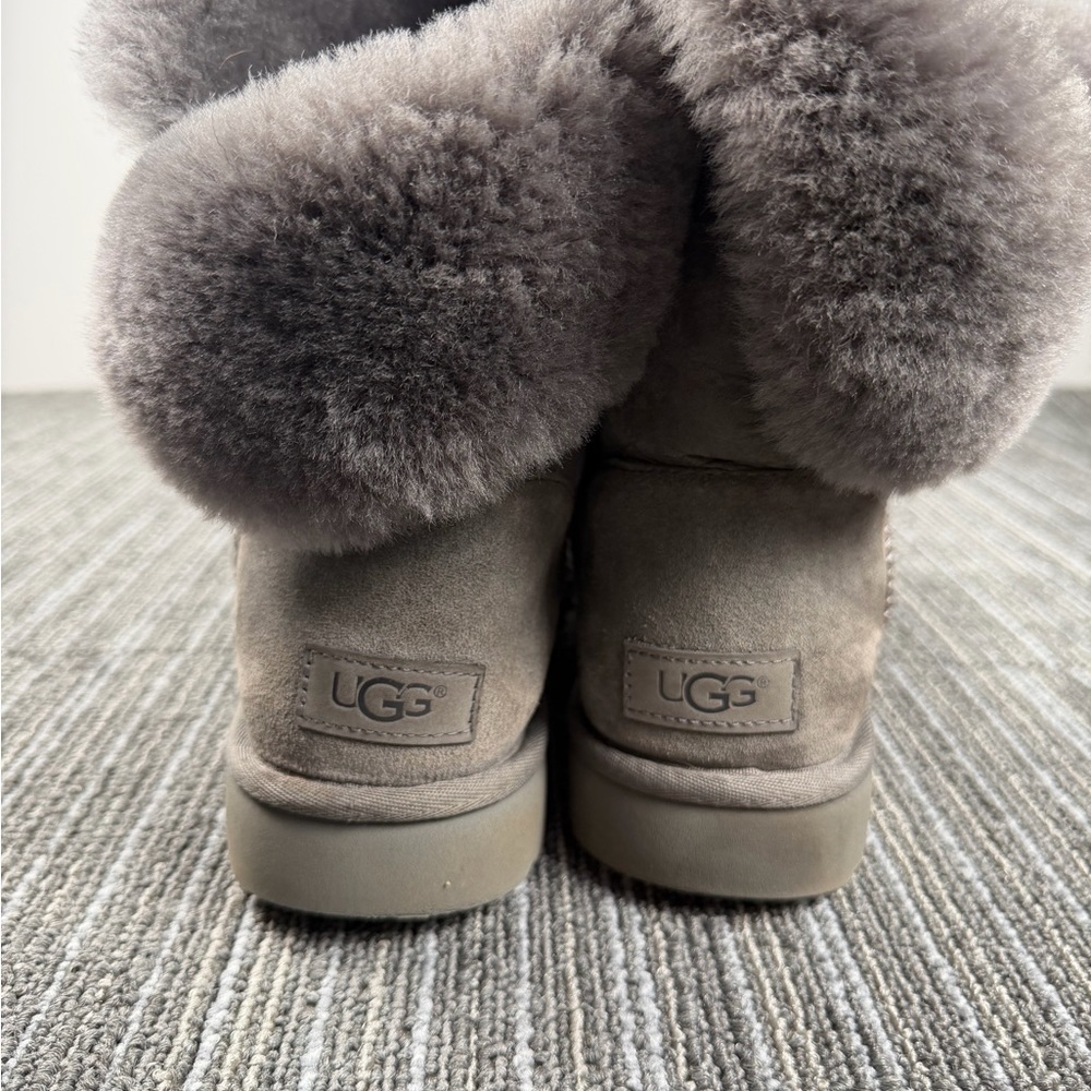 Ugg Gray Ugg Bailey Button Shearling Suede Boots … - image 3